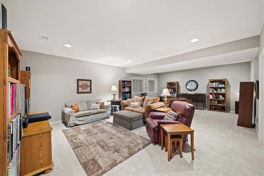 19372 West 210th Street Spring Hill, KS 66083 - Photo 18 of 26