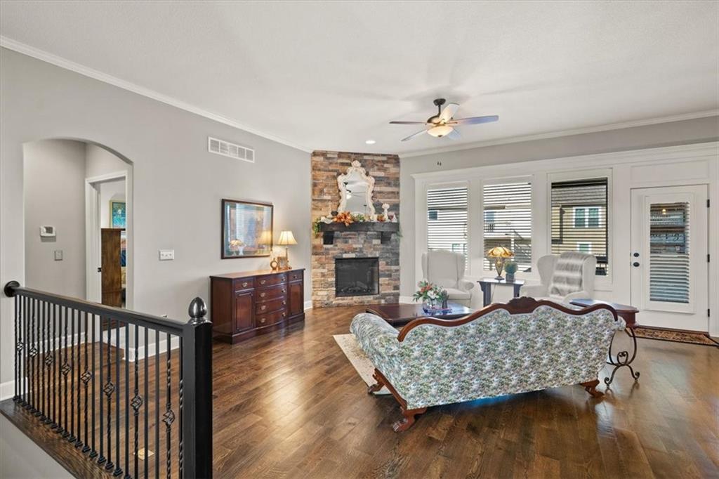 19372 West 210th Street Spring Hill, KS 66083 - Photo 3 of 26