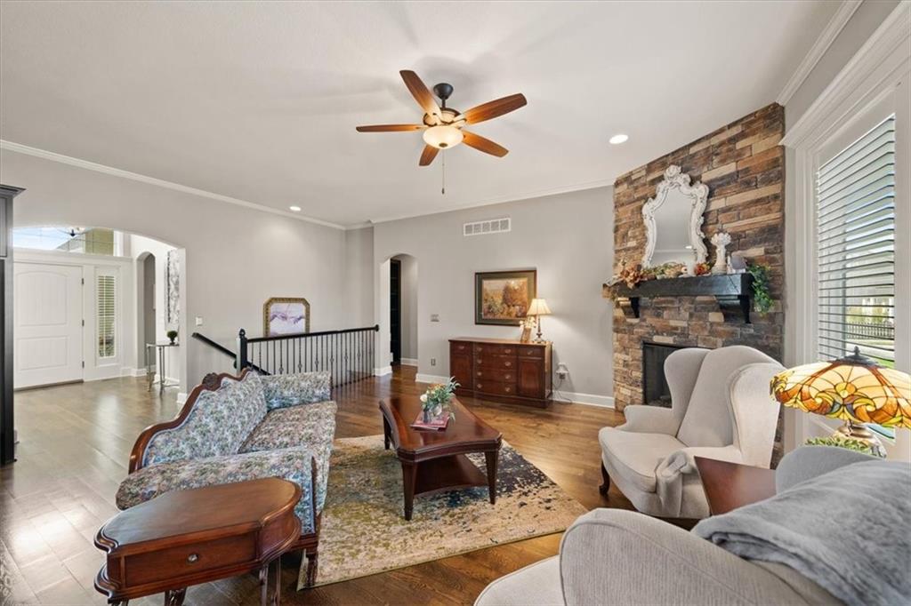 19372 West 210th Street Spring Hill, KS 66083 - Photo 5 of 26