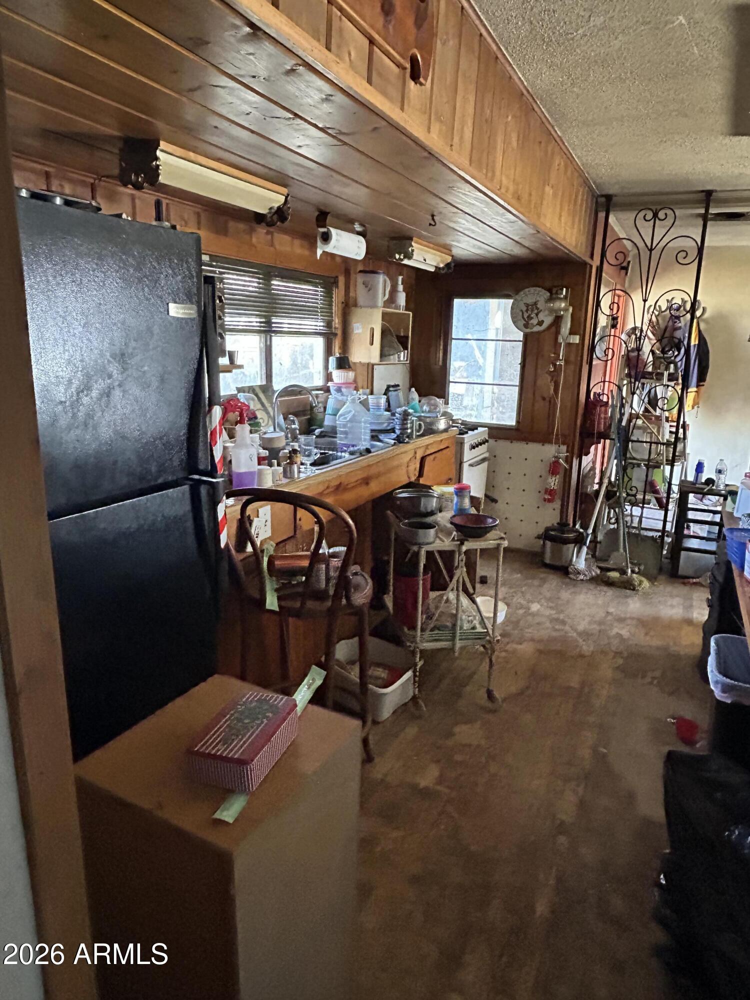 16614 Shrine Drive Yarnell, AZ 85362 - Photo 24 of 40 a view of a room with gym equipment