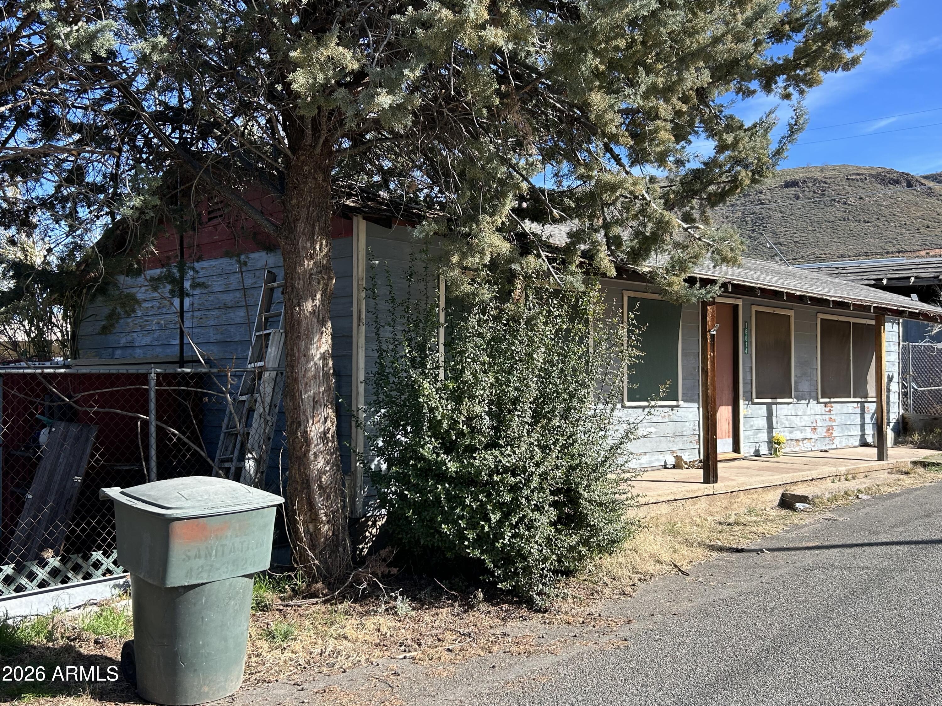16614 Shrine Drive Yarnell, AZ 85362 - Photo 4 of 40 a view of a house with backyard and sitting area