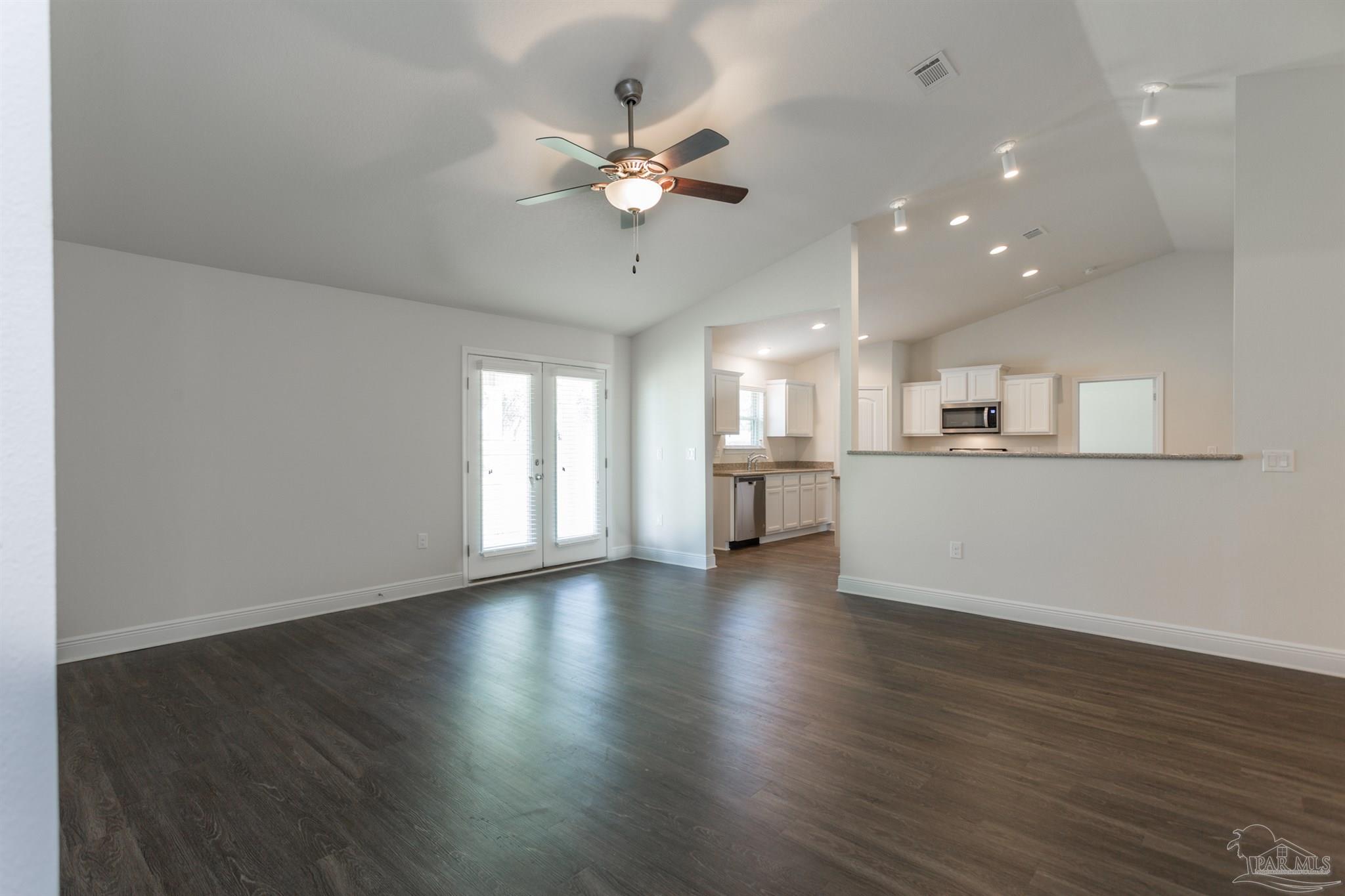 5739 Mill Stream Way Pace, FL 32571 - Photo 11 of 28