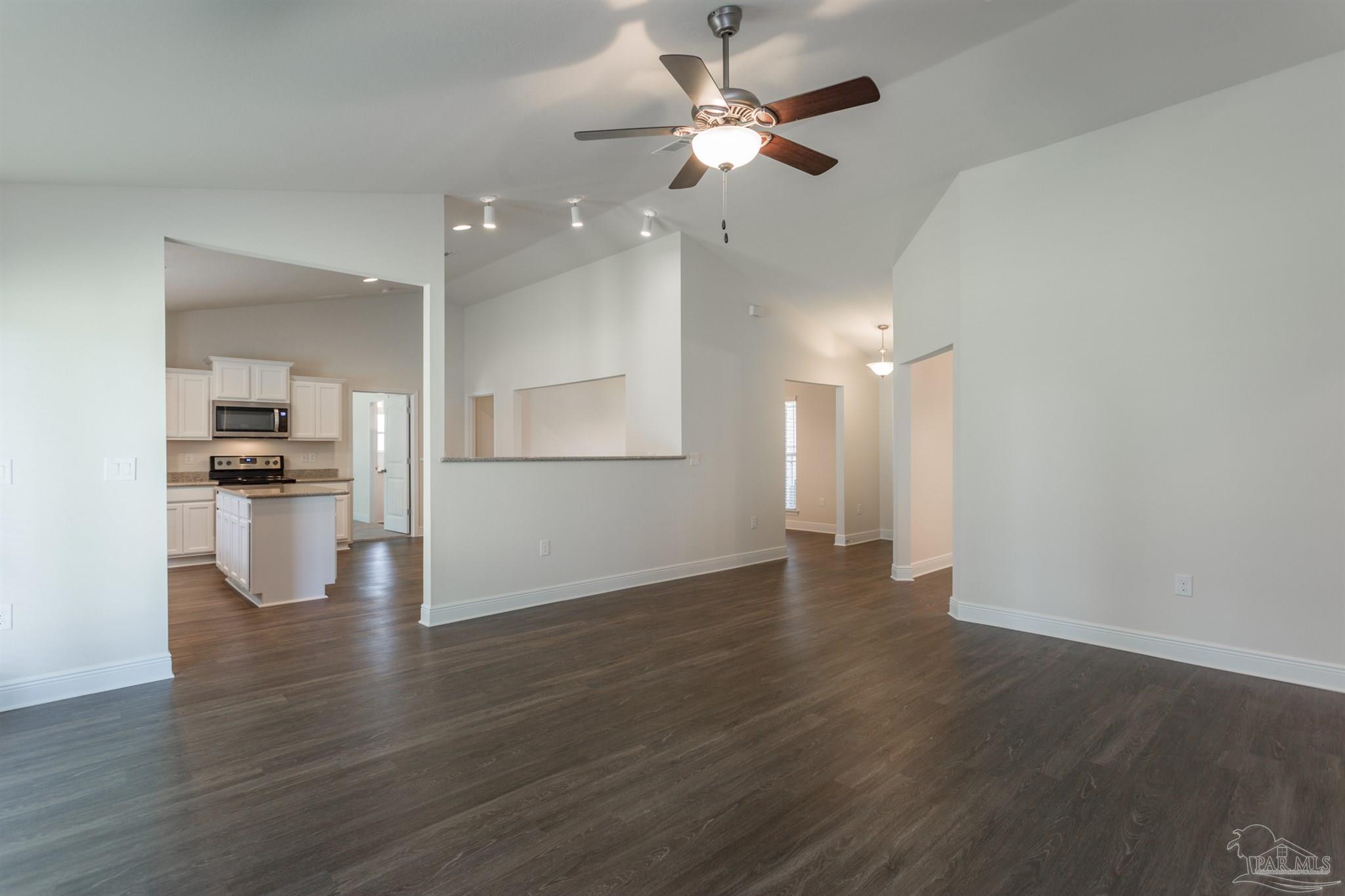 5739 Mill Stream Way Pace, FL 32571 - Photo 15 of 28