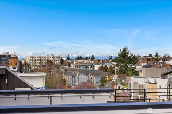 $649,950 | 903 A Northwest 56th Street, Seattle, WA 98107