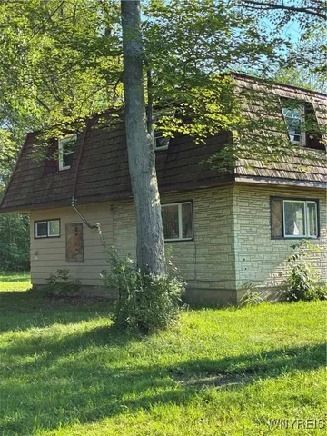 $99,900 | 9497 Harrison Street, Evans, NY 14006