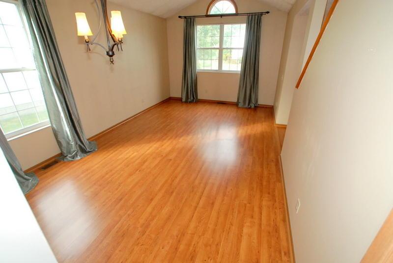 730 Prairie Road Galloway, OH 43119 - Photo 12 of 32 Gallery Image 12