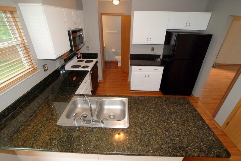 730 Prairie Road Galloway, OH 43119 - Photo 17 of 32 Gallery Image 17