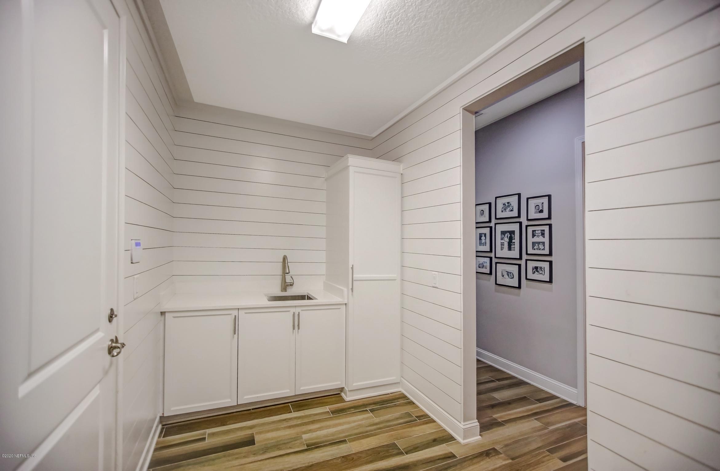 503 Pelican Pointe Road Ponte Vedra, FL 32081 - Photo 30 of 59 Mud Room:Drop Zone