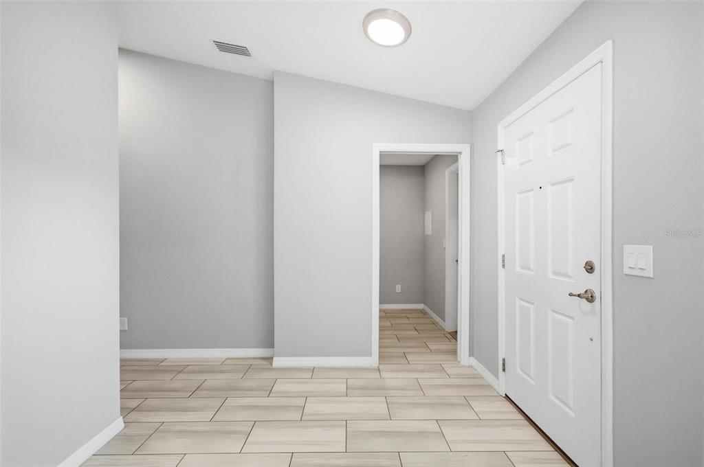 2 Lynton Place, Unit B Palm Coast, FL 32137 - Photo 12 of 51 a view of a hallway