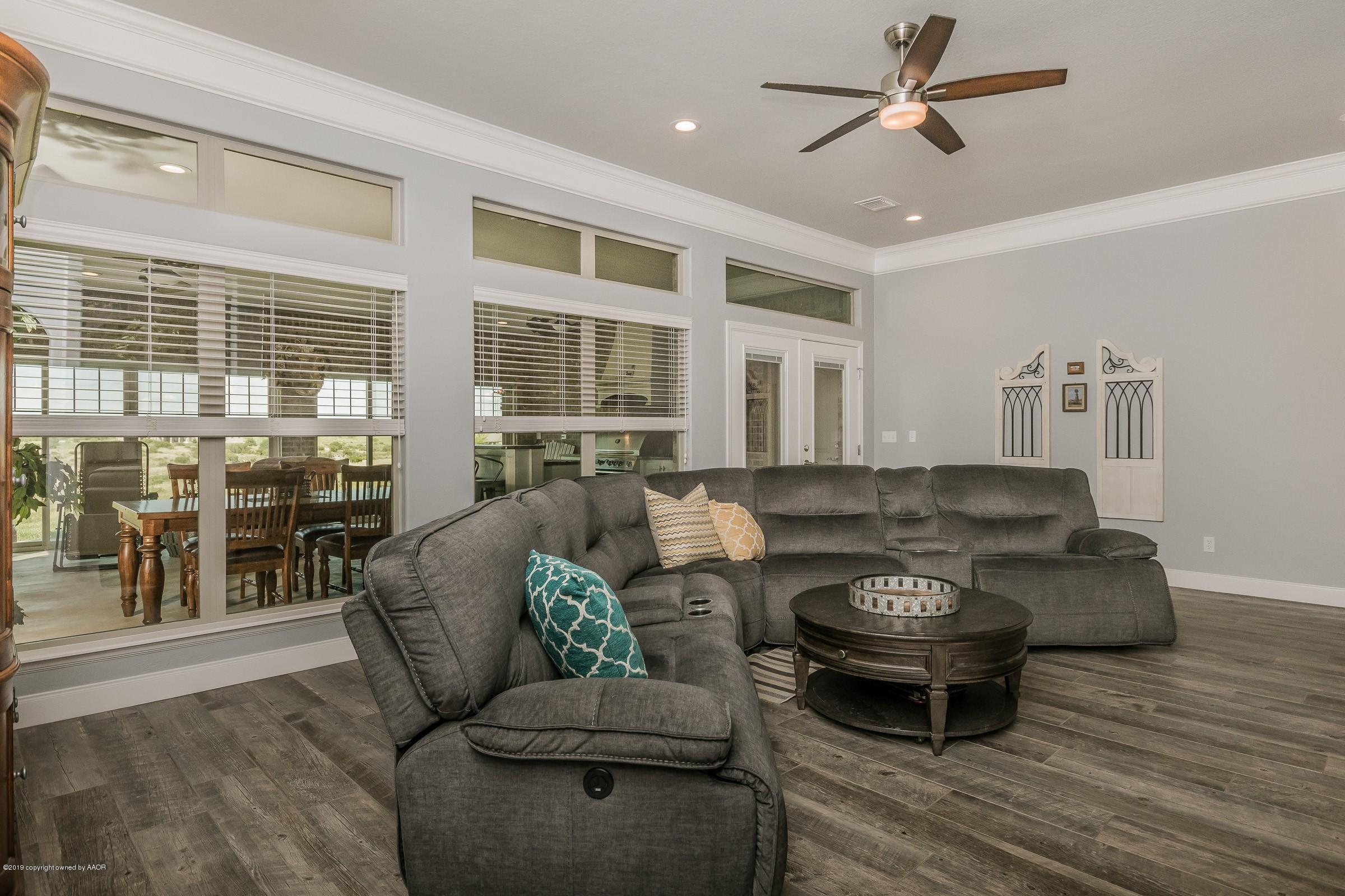 7400 Canyon Bend Road Amarillo, TX 79118 - Photo 14 of 40 013_Den