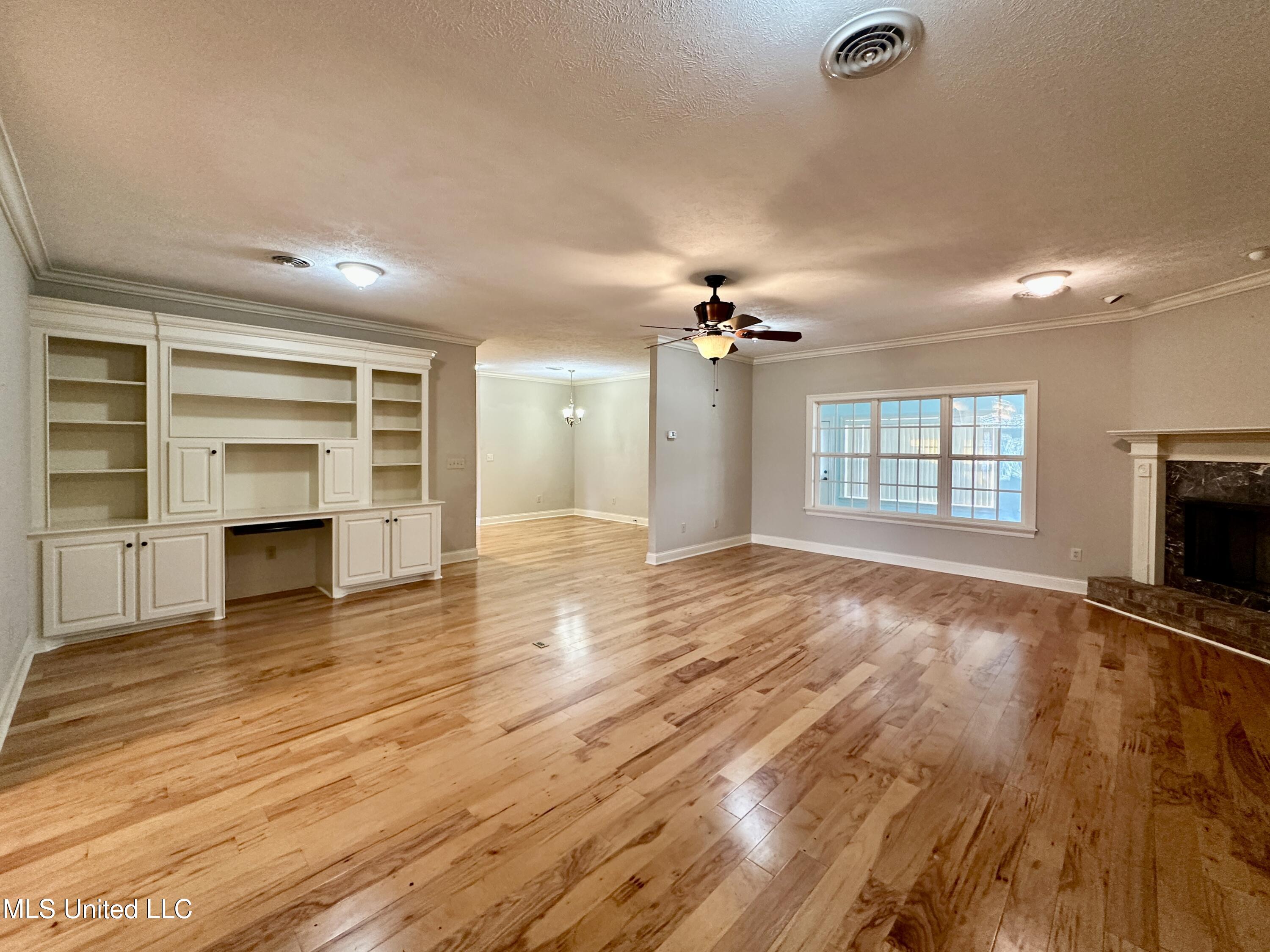 109 Grande Oaks Drive Byram, MS 39272 - Photo 16 of 42 IMG_1477