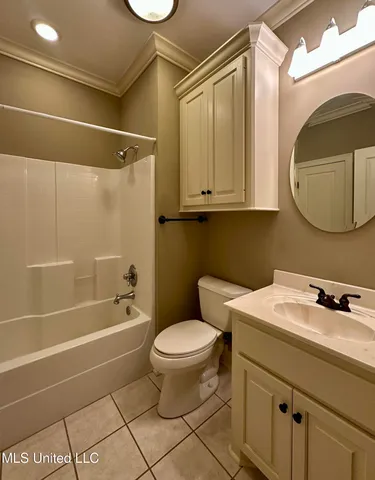 $379,900 | 109 Grande Oaks Drive, Byram, MS 39272