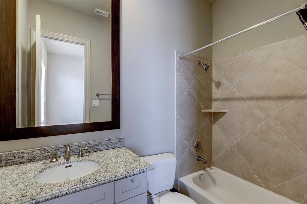 3142 Pemberton Walk Houston, TX 77025 - Photo 21 of 30