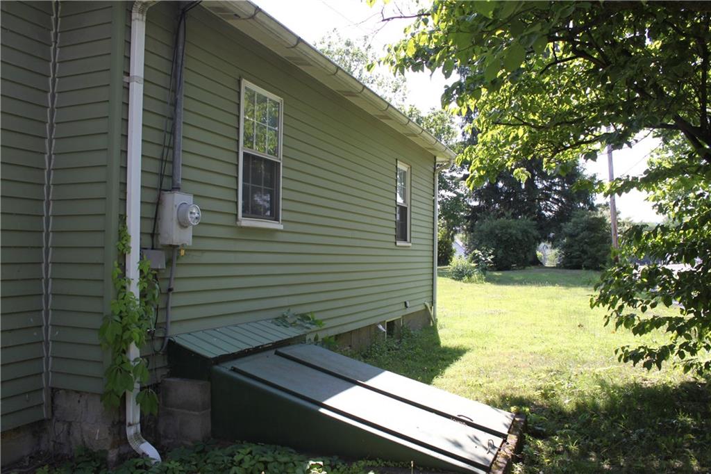 983 Monaca Road Monaca, PA 15061 - Photo 3 of 20 Walk Up Basement Access