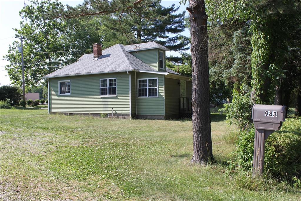 983 Monaca Road Monaca, PA 15061 - Photo 4 of 20 Great flat yard with room for the kids and pets to play