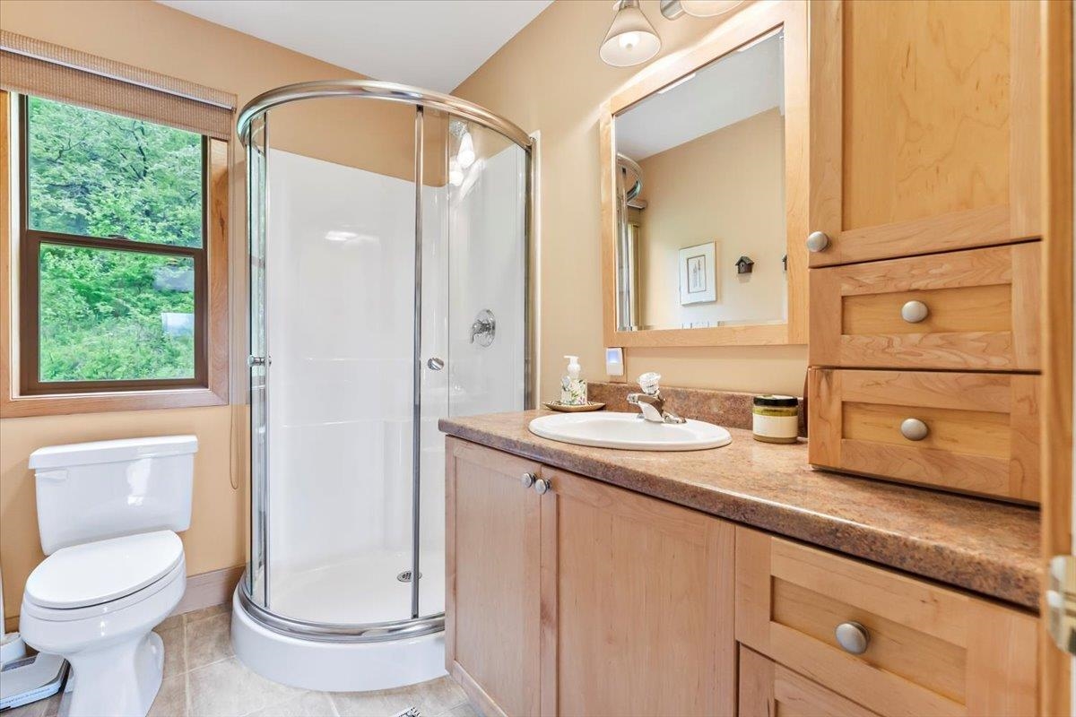 204 High View Ridge Danby, VT 05739 - Photo 24 of 38