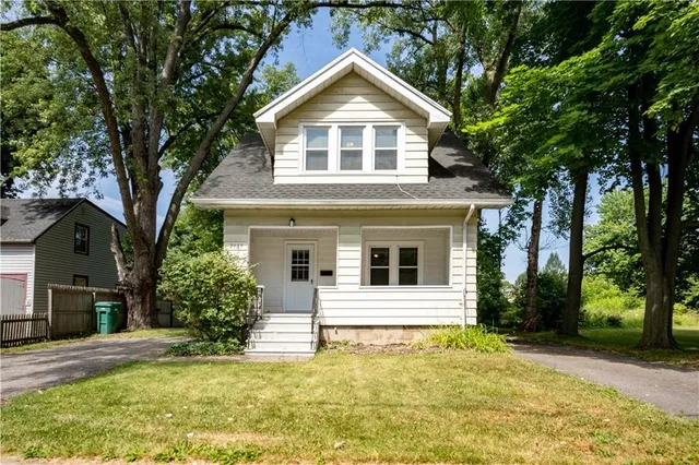 $21,600 | 2029 5 Mile Line Road, Penfield, NY 14526