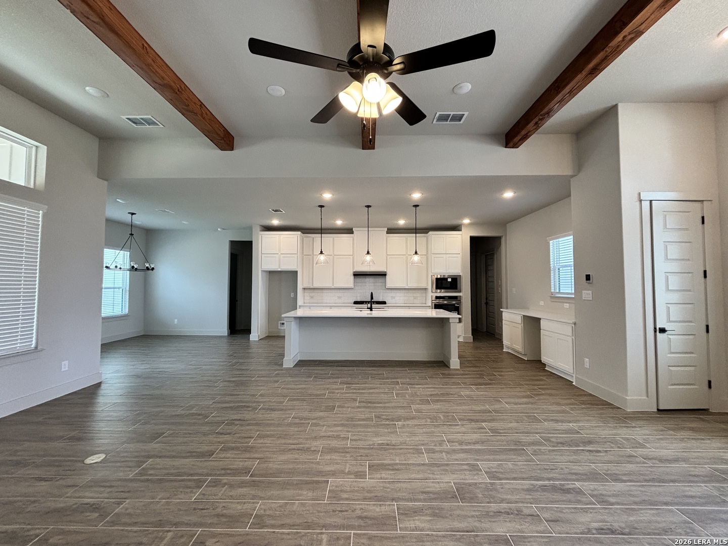 155 Pradera Ridge Drive Floresville, TX 78114 - Photo 6 of 8