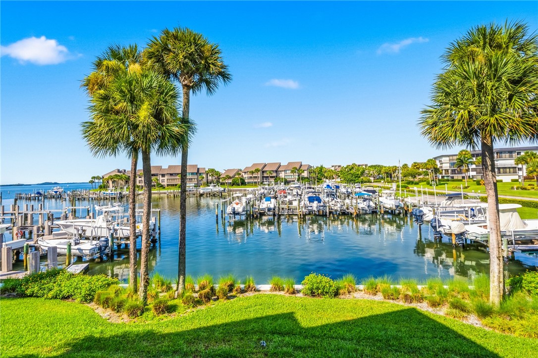 1901 Bay Road, Unit 202 Vero Beach, FL 32963 - Photo 27 of 28 Gallery Image 27