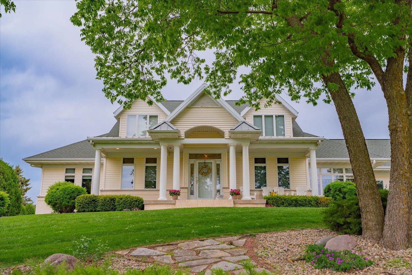 5571 Surrey Lane Waunakee, WI 53597 - Photo 83 of 90