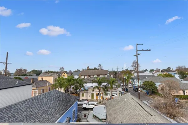 $5,200 | 632 Mandeville Street, Unit 2B, New Orleans, LA 70117