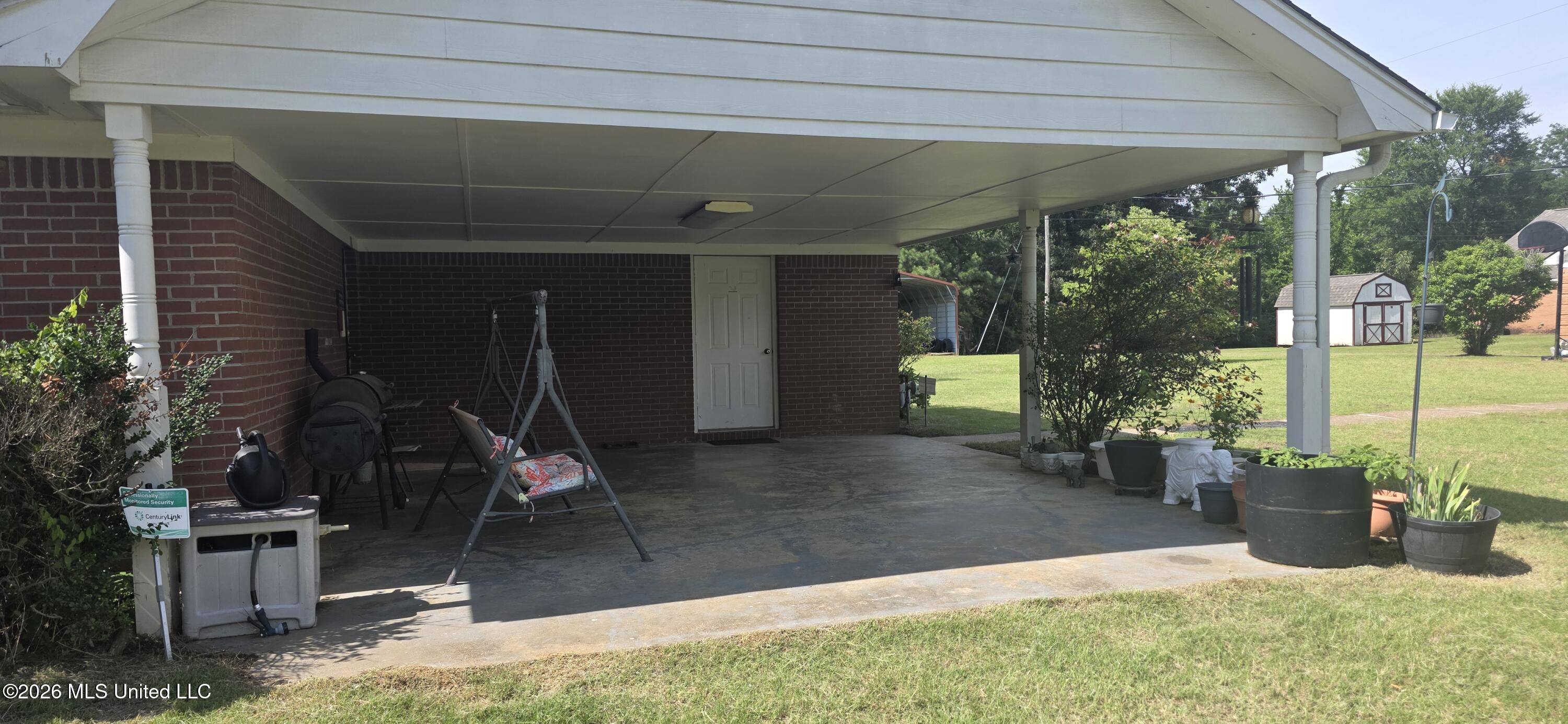 180 Stonewall Road Byhalia, MS 38611 - Photo 17 of 73 20260613_154736