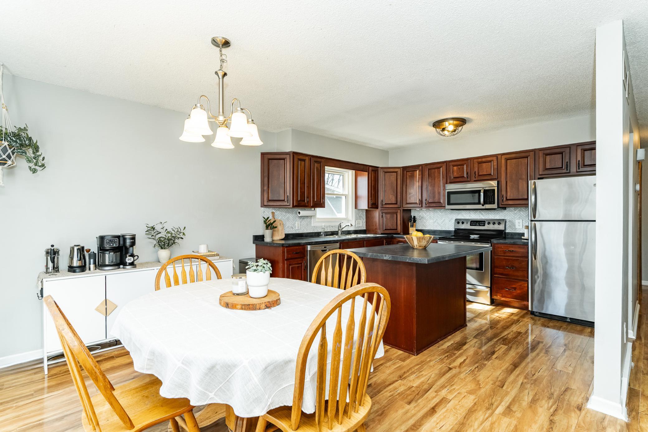 600 33rd St Lane Northwest Rochester, MN 55901 - Photo 12 of 41