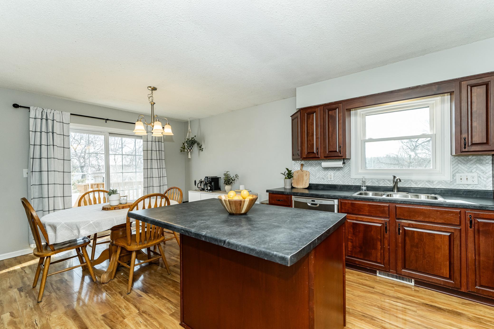 600 33rd St Lane Northwest Rochester, MN 55901 - Photo 13 of 41