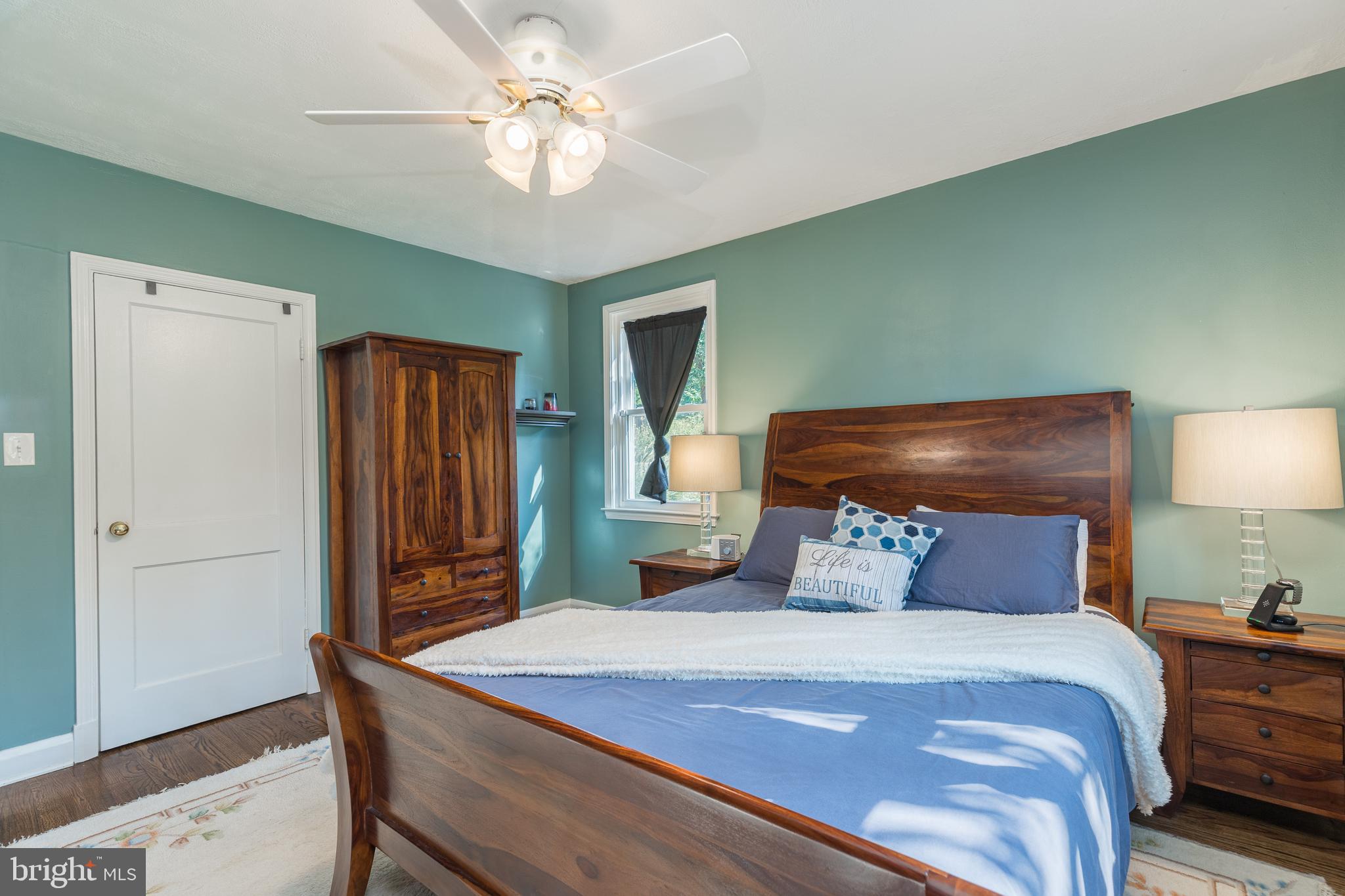 417 Gralan Road Catonsville, MD 21228 - Photo 12 of 27 SPACIOUS MAIN LEVEL BEDROOM