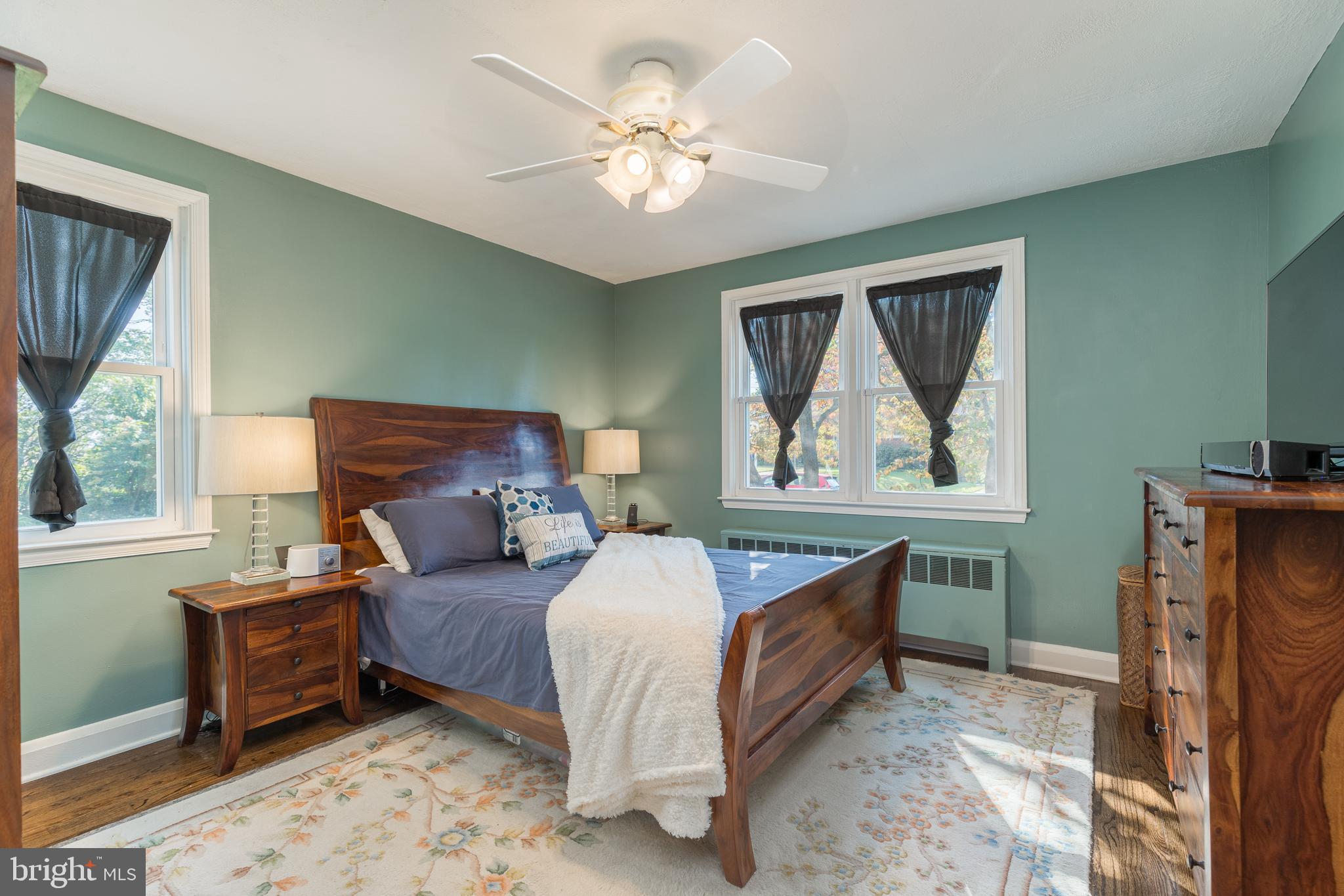 417 Gralan Road Catonsville, MD 21228 - Photo 13 of 27