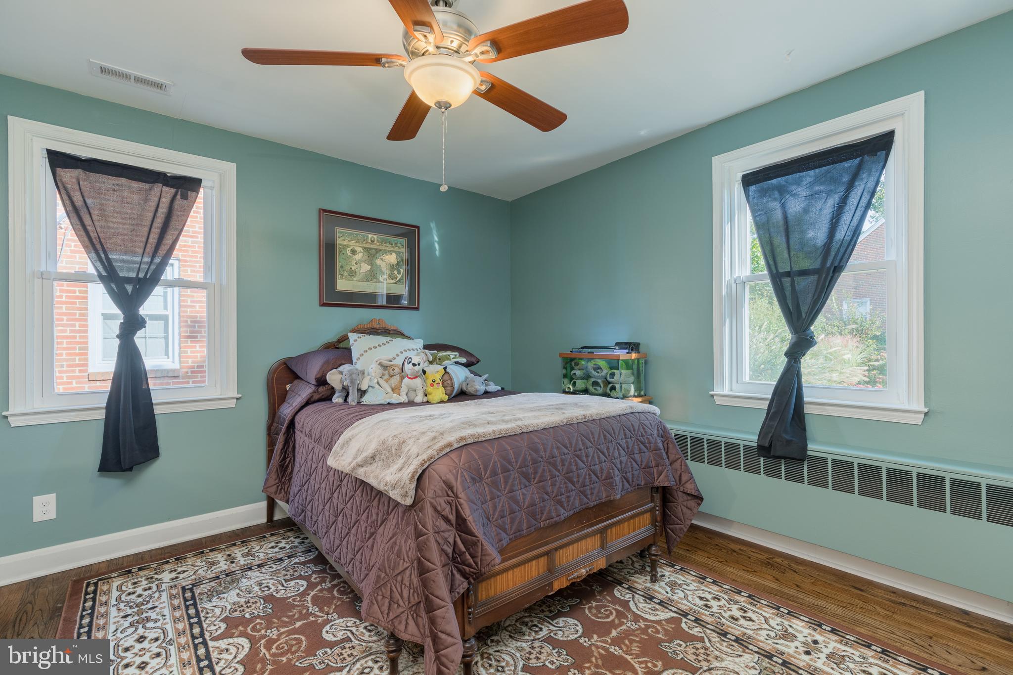 417 Gralan Road Catonsville, MD 21228 - Photo 8 of 27 MAIN LEVEL BEDROOM WITH HARDWOODS
