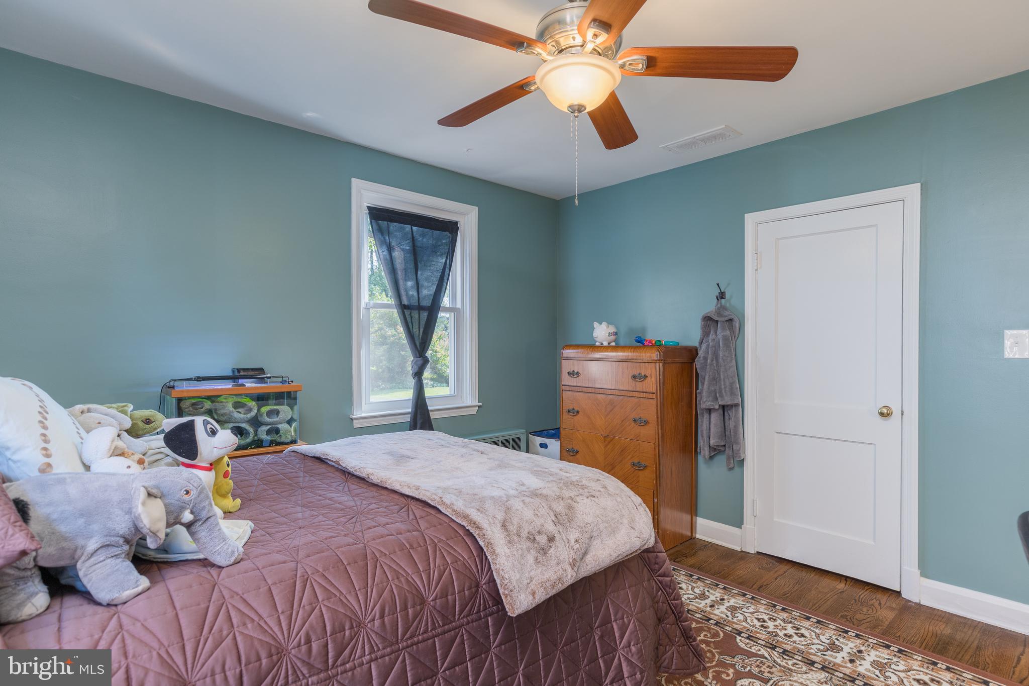 417 Gralan Road Catonsville, MD 21228 - Photo 9 of 27 HARDWOODS