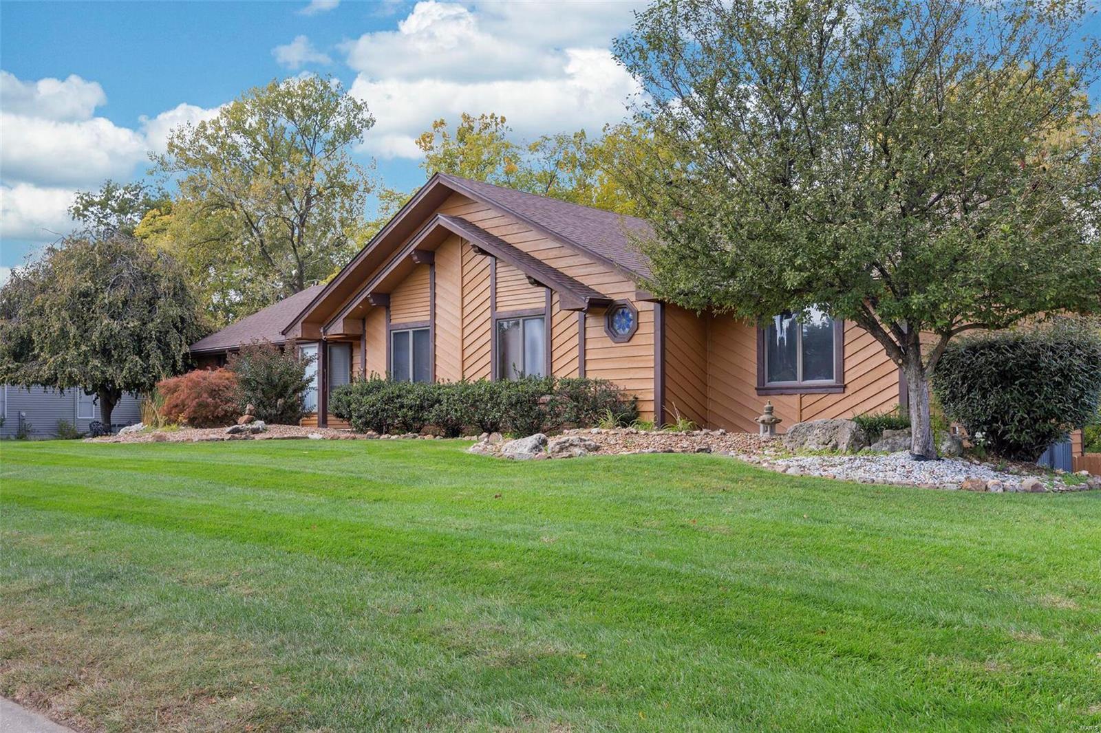 127 Double Eagle Drive St. Charles, MO 63303 - Photo 3 of 61