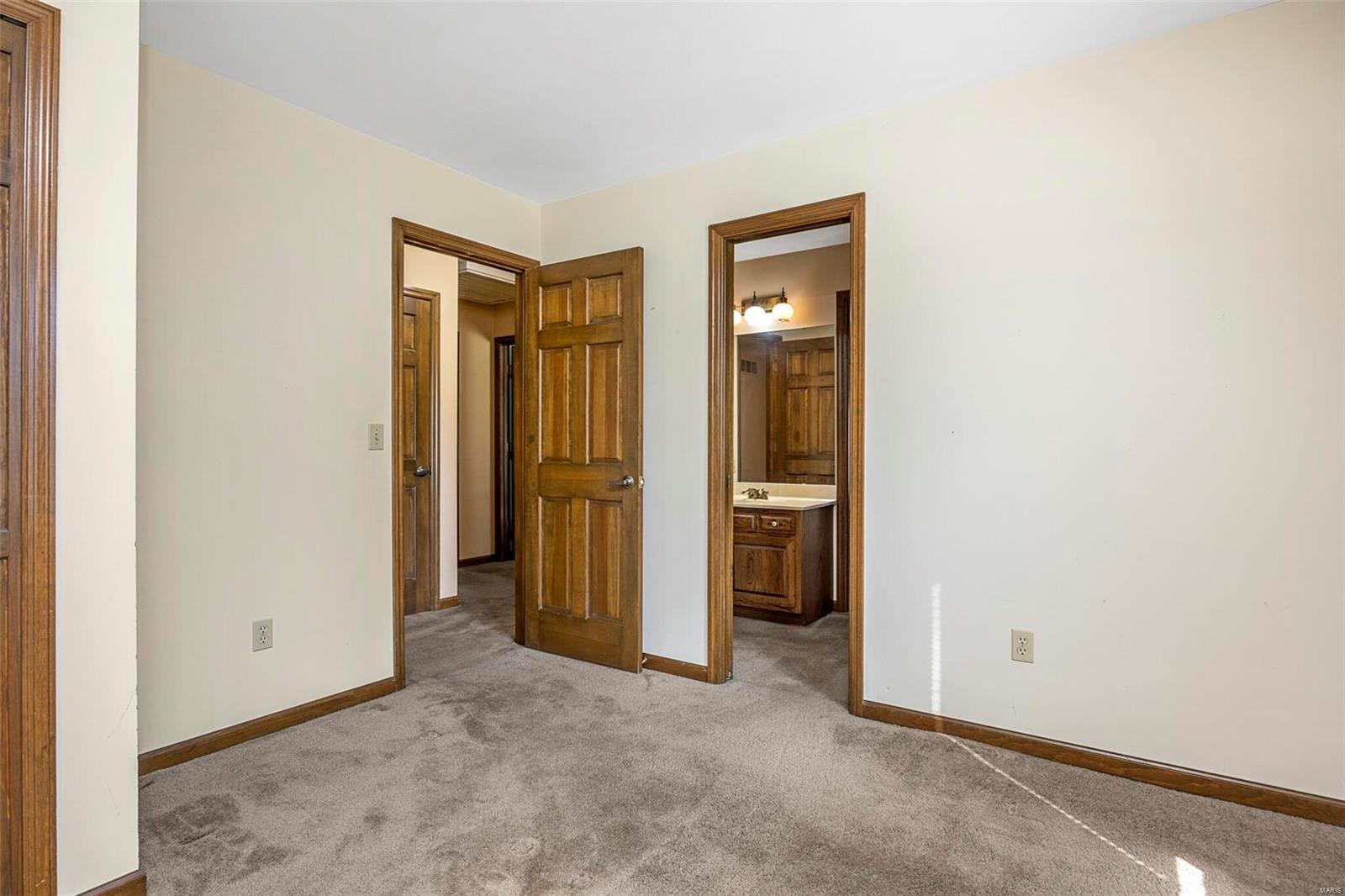 127 Double Eagle Drive St. Charles, MO 63303 - Photo 36 of 61