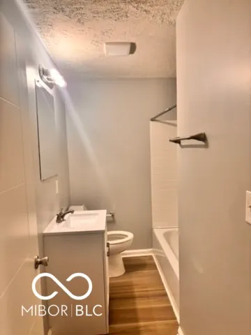 $900 | 3059 North Gale Street, Indianapolis, IN 46218