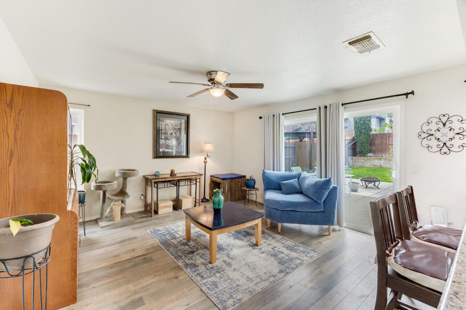 1360 Ridgerun Drive Roseville, CA 95747 - Photo 11 of 40