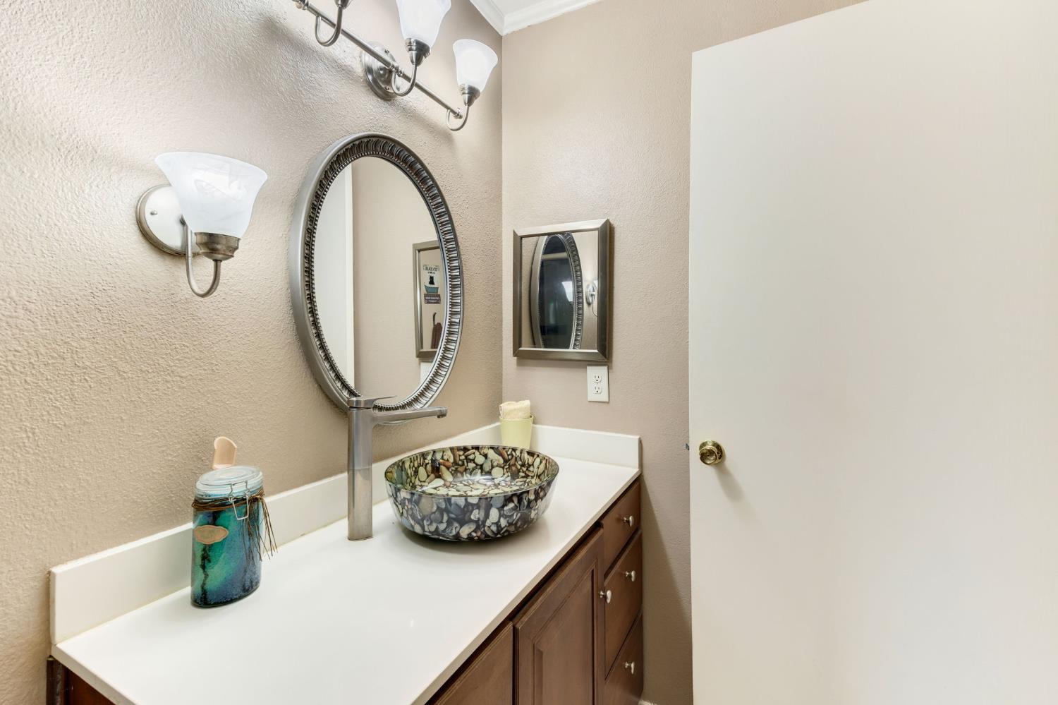 1360 Ridgerun Drive Roseville, CA 95747 - Photo 21 of 40