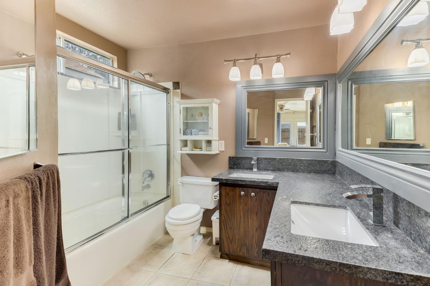 1360 Ridgerun Drive Roseville, CA 95747 - Photo 31 of 40