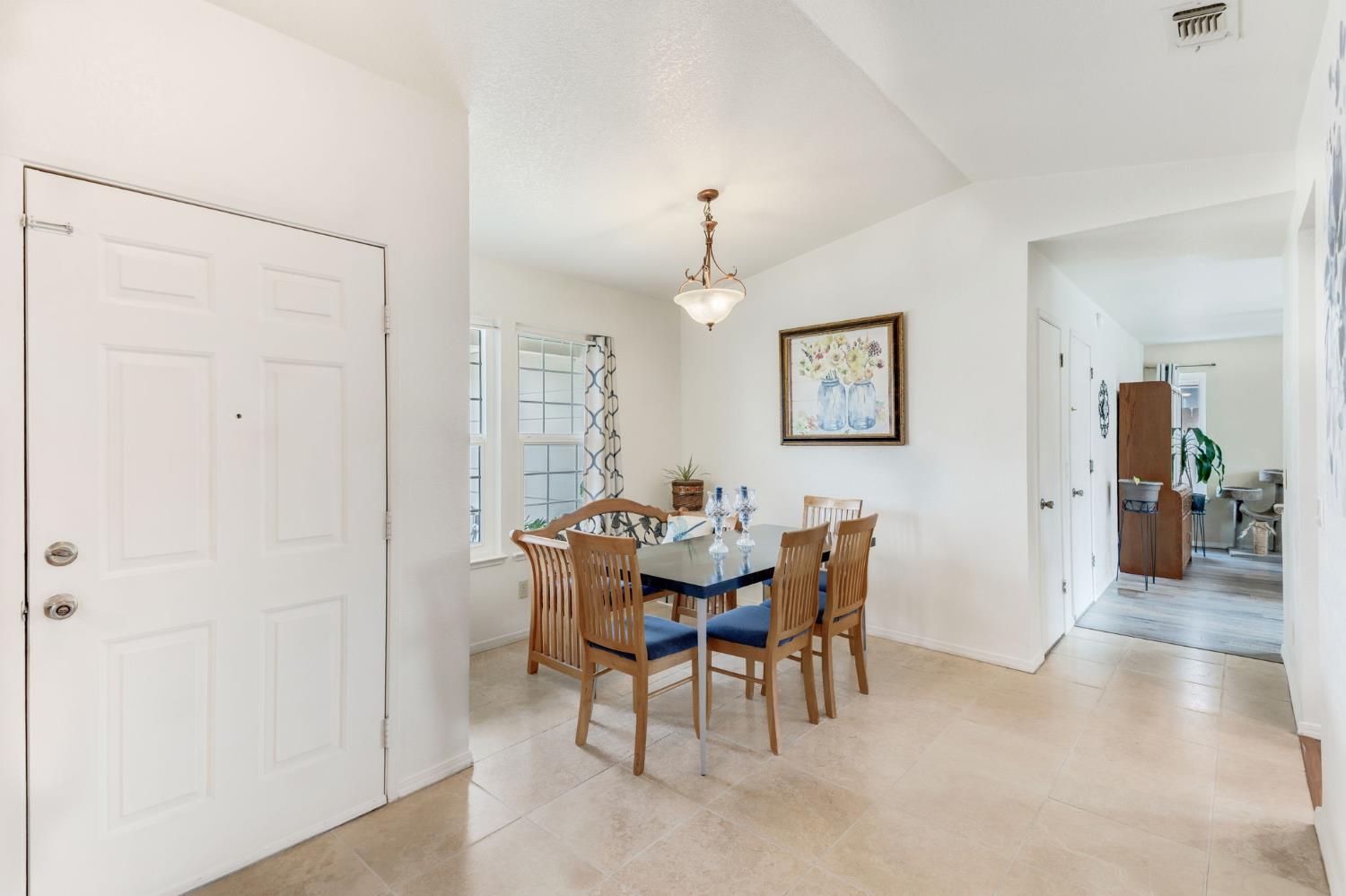 1360 Ridgerun Drive Roseville, CA 95747 - Photo 8 of 40