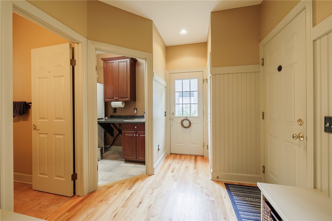 25 Royale Drive Perinton, NY 14450 - Photo 19 of 48