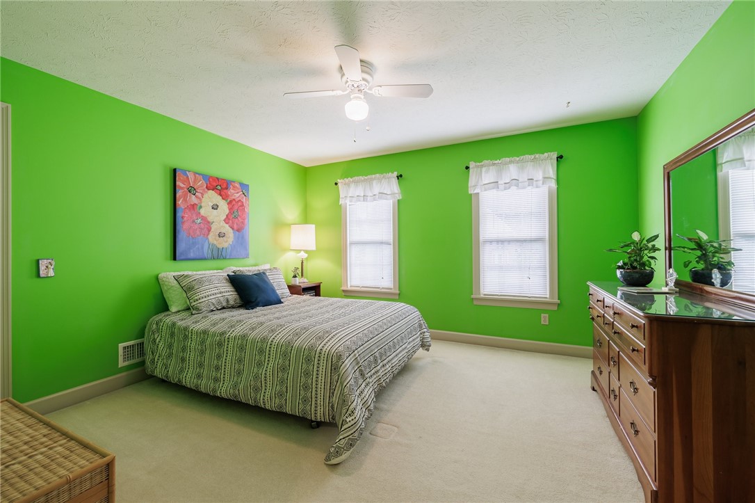 25 Royale Drive Perinton, NY 14450 - Photo 32 of 48