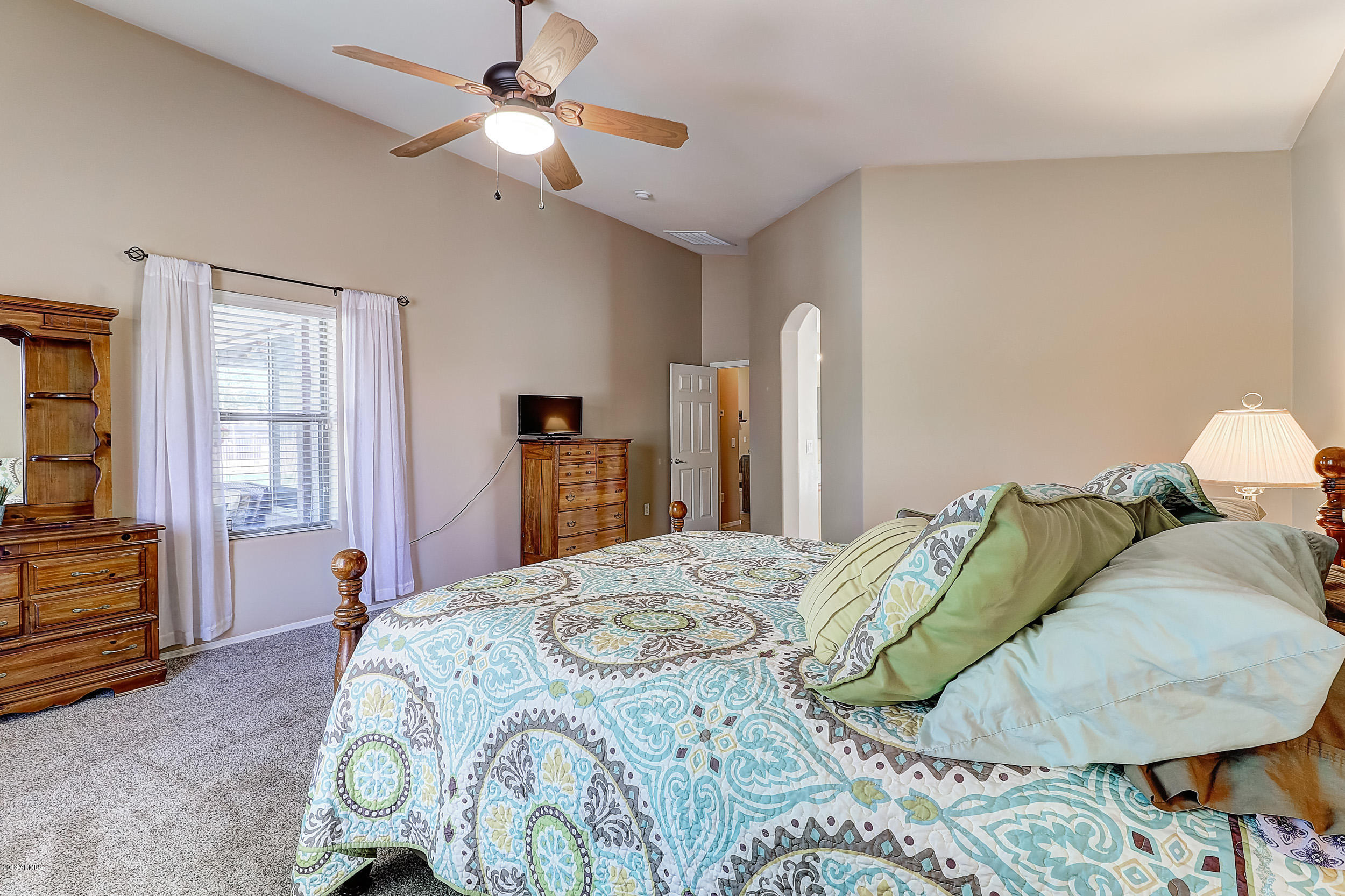 2506 West Carson Road Phoenix, AZ 85041 - Photo 13 of 44 Master