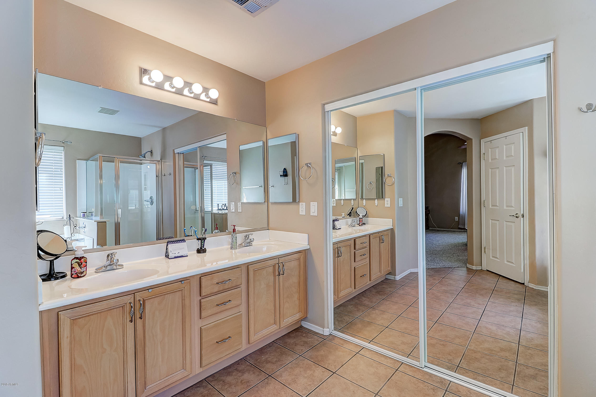2506 West Carson Road Phoenix, AZ 85041 - Photo 16 of 44 Master Bath