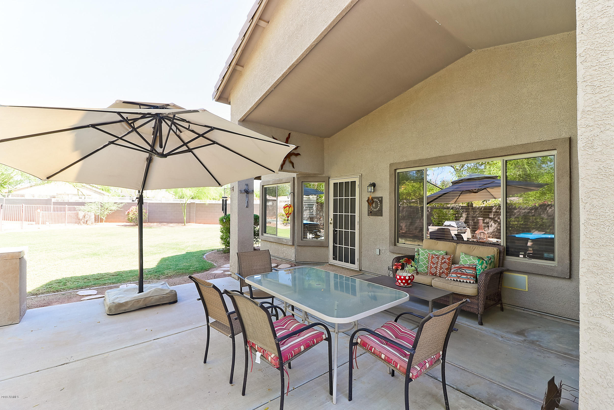 2506 West Carson Road Phoenix, AZ 85041 - Photo 29 of 44 BACKYARD