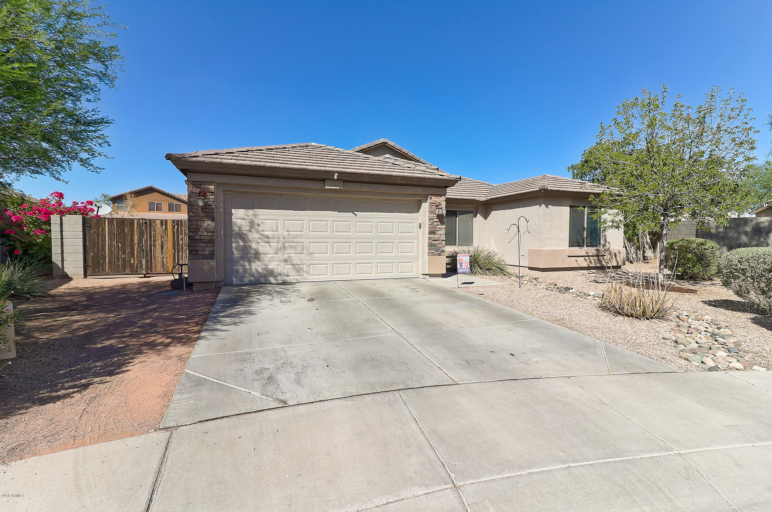 2506 West Carson Road Phoenix, AZ 85041 - Photo 44 of 44 FRONT OF HOME