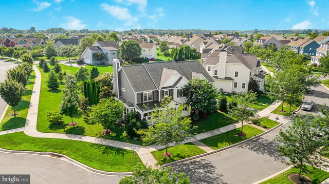 $999,999 | 757 Idlewyld Drive, Middletown, DE 19709