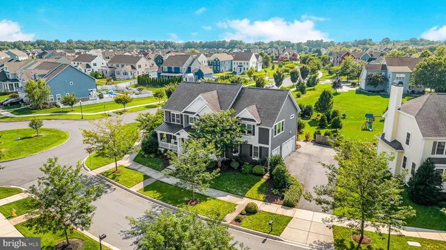 $999,999 | 757 Idlewyld Drive, Middletown, DE 19709