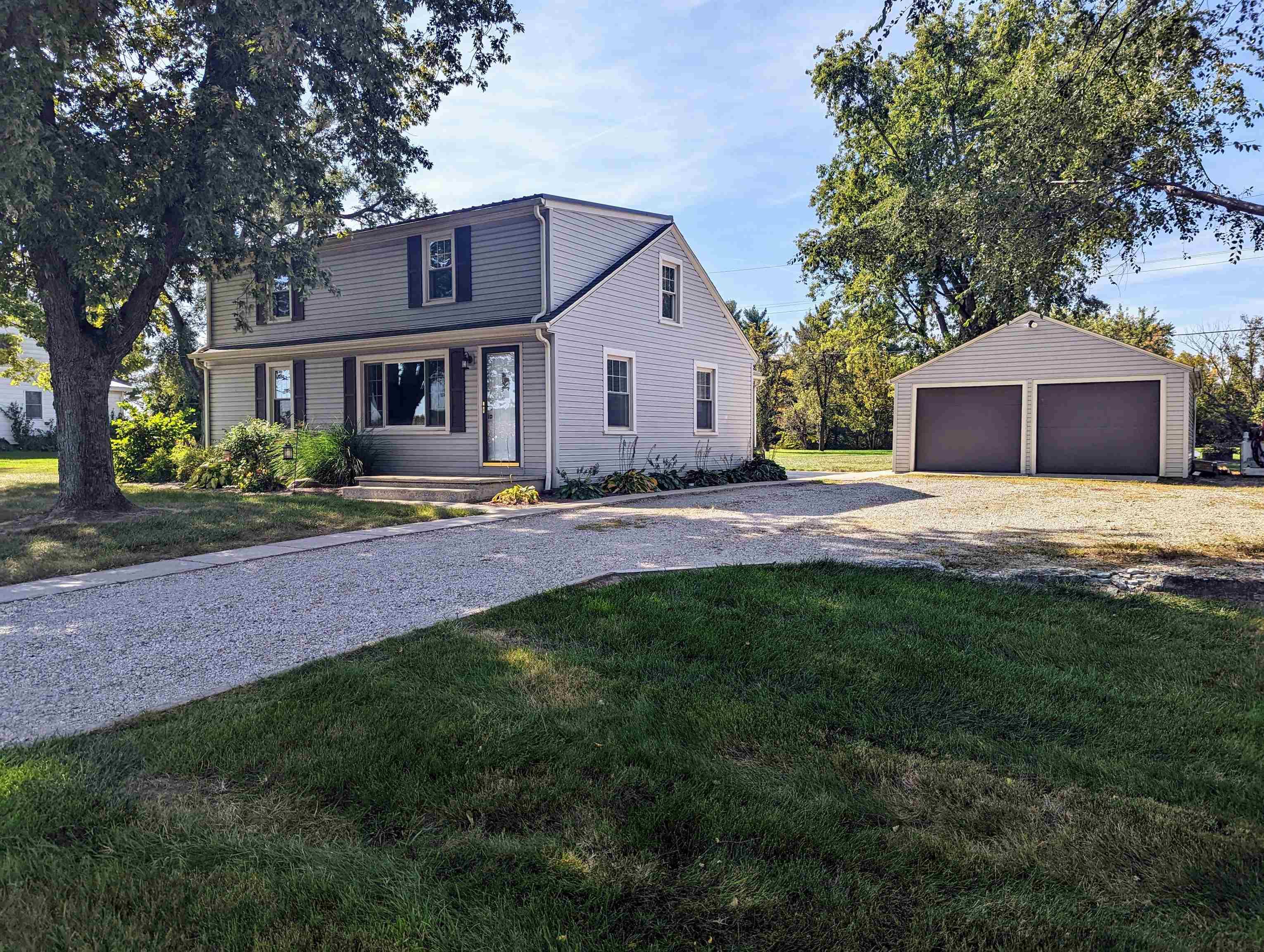 10428 Winchester Road Fort Wayne, IN 46819 - Photo 1 of 28