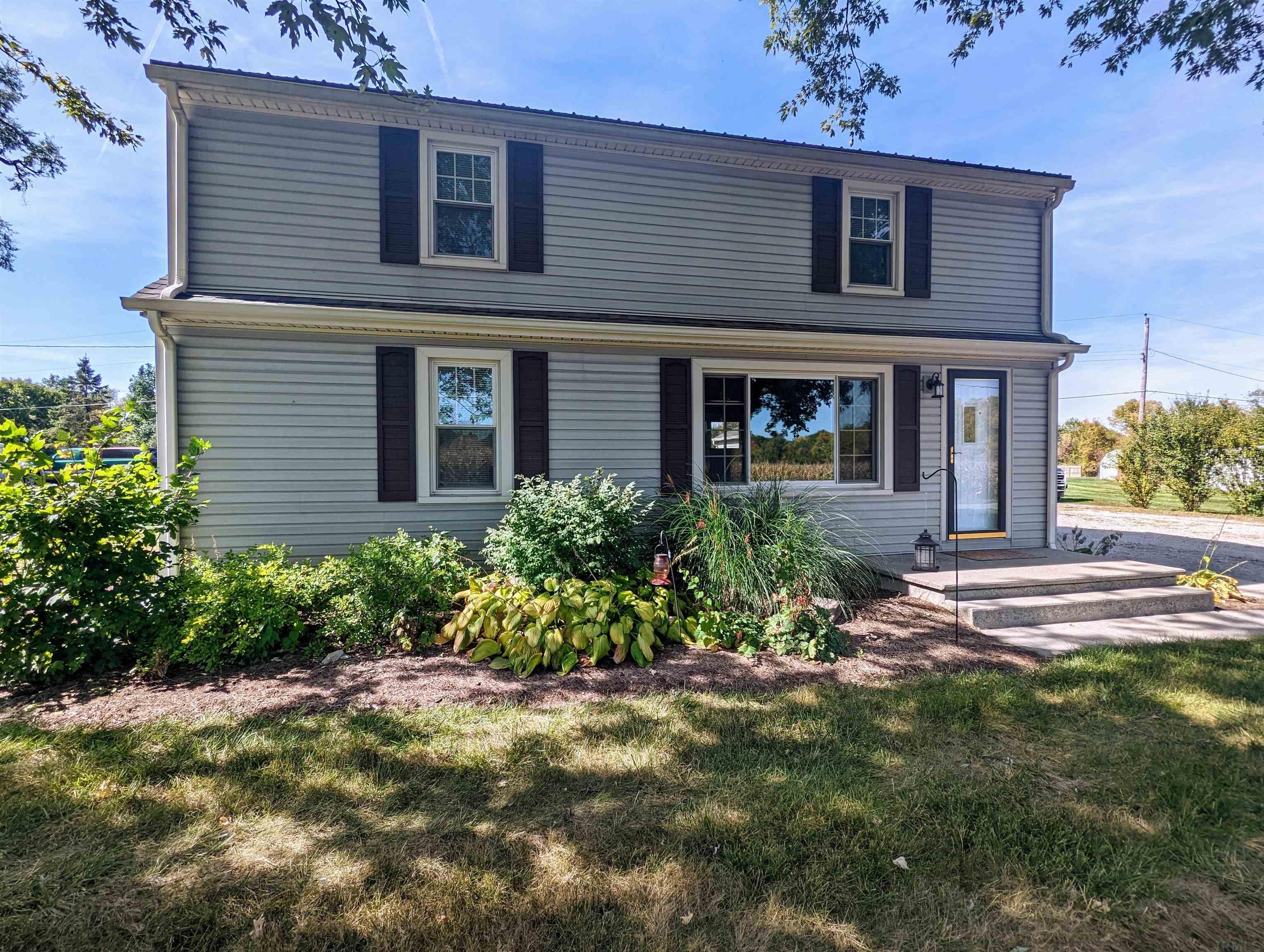 10428 Winchester Road Fort Wayne, IN 46819 - Photo 2 of 28