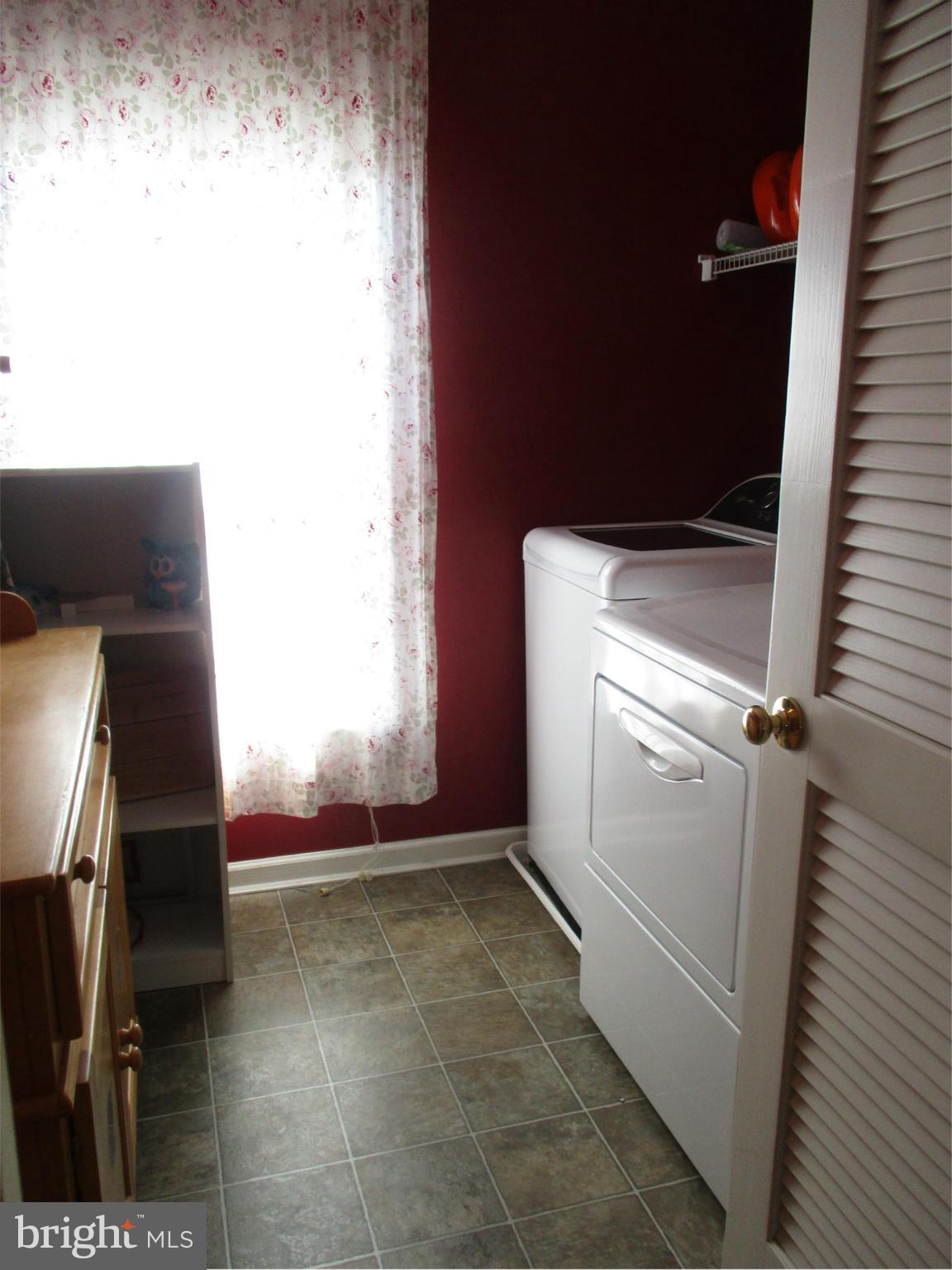 17 Lister Lane Ridgely, MD 21660 - Photo 13 of 17 Interior (General)